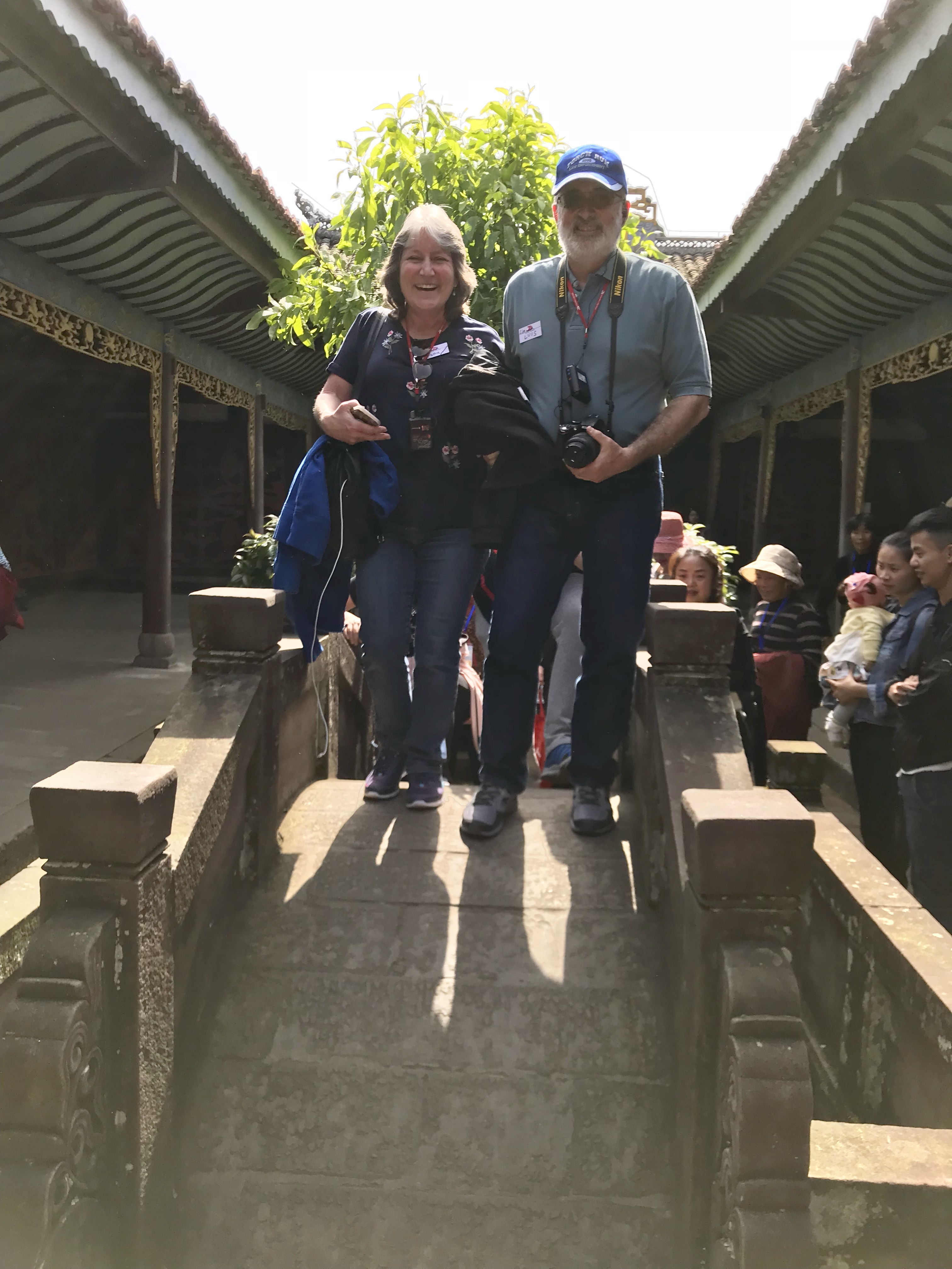 ./2018/03 - Viking China/16 - Shibaozhai/IMG_3408.JPG